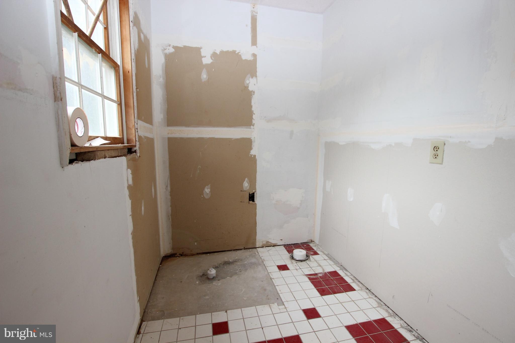 20 Rutherford Place Harpers Ferry, WV 25425 - Photo 18 of 21 Basement Potential Bathroom