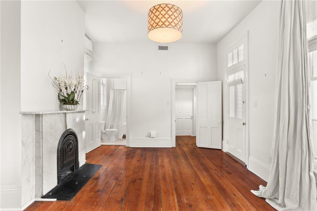 2708 Coliseum Street New Orleans, LA 70130 - Photo 27 of 41