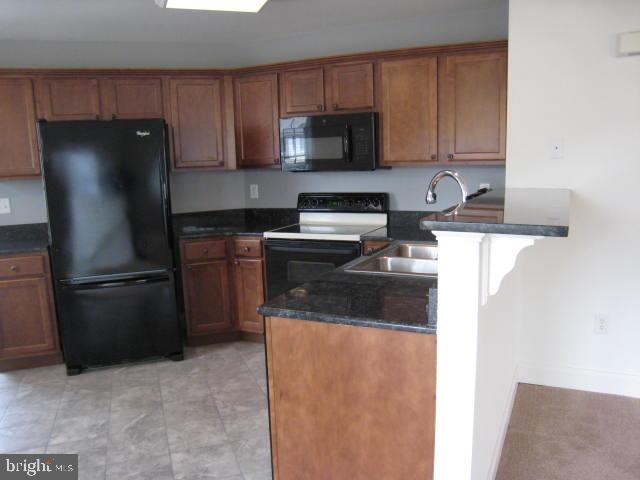 4529 Deer Path Road Harrisburg, PA 17110 - Photo 4 of 25 Gallery Image 4
