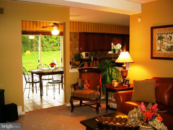 608 Foster Drive Springfield, PA 19064 - Photo 7 of 25 Family Room