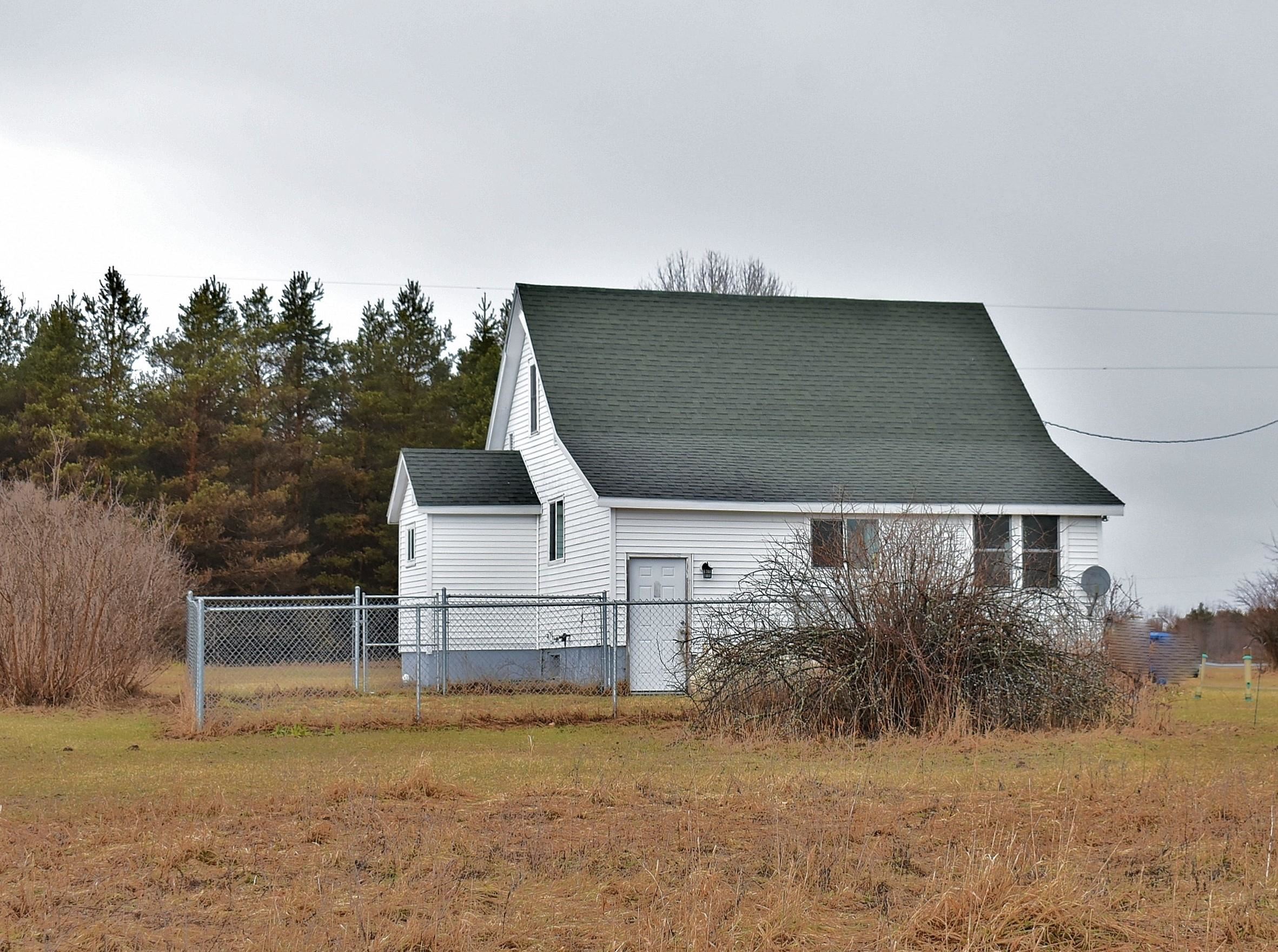 10325 West County Line Road Thompsonville, MI 49683 - Photo 19 of 20 1898492-18.JPG