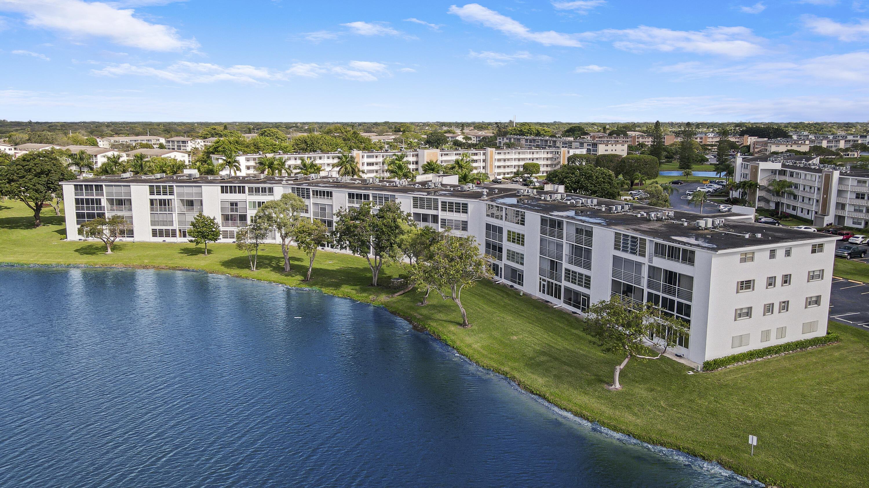 1016 Rexford Dr Unit 1016  