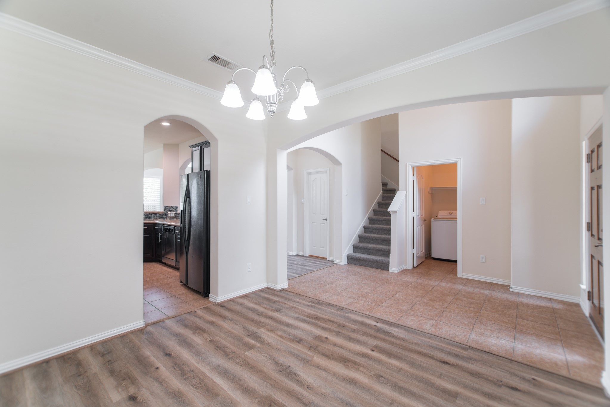 25618 Crisp Spring Lane Spring, TX 77373 - Photo 8 of 46
