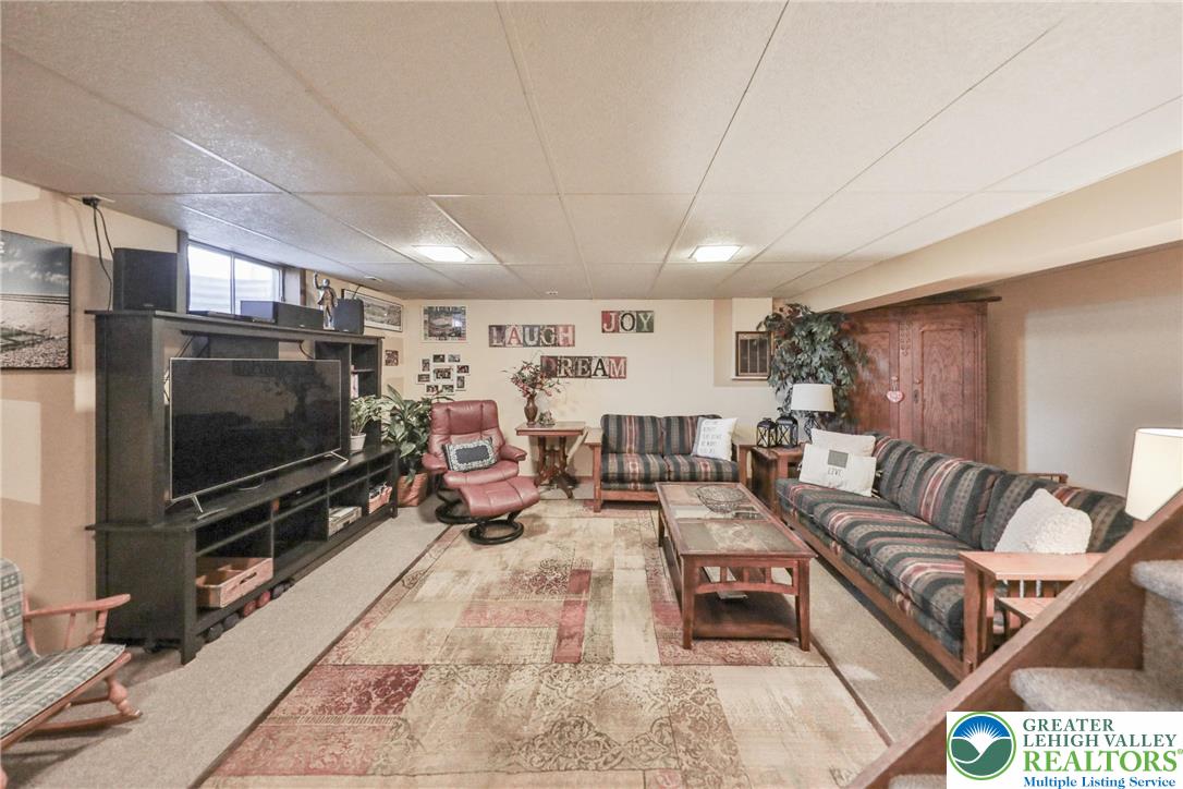 5753 Keith Lane Emmaus, PA 18049 - Photo 41 of 73