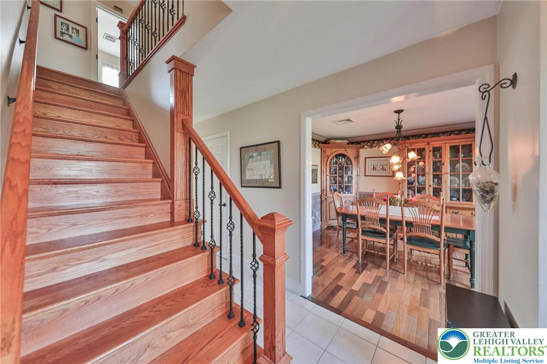 5753 Keith Lane Emmaus, PA 18049 - Photo 7 of 73
