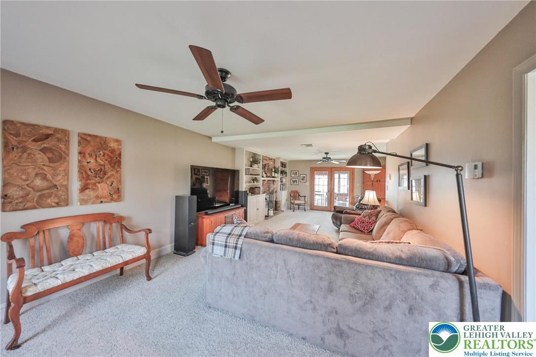 5753 Keith Lane Emmaus, PA 18049 - Photo 8 of 73