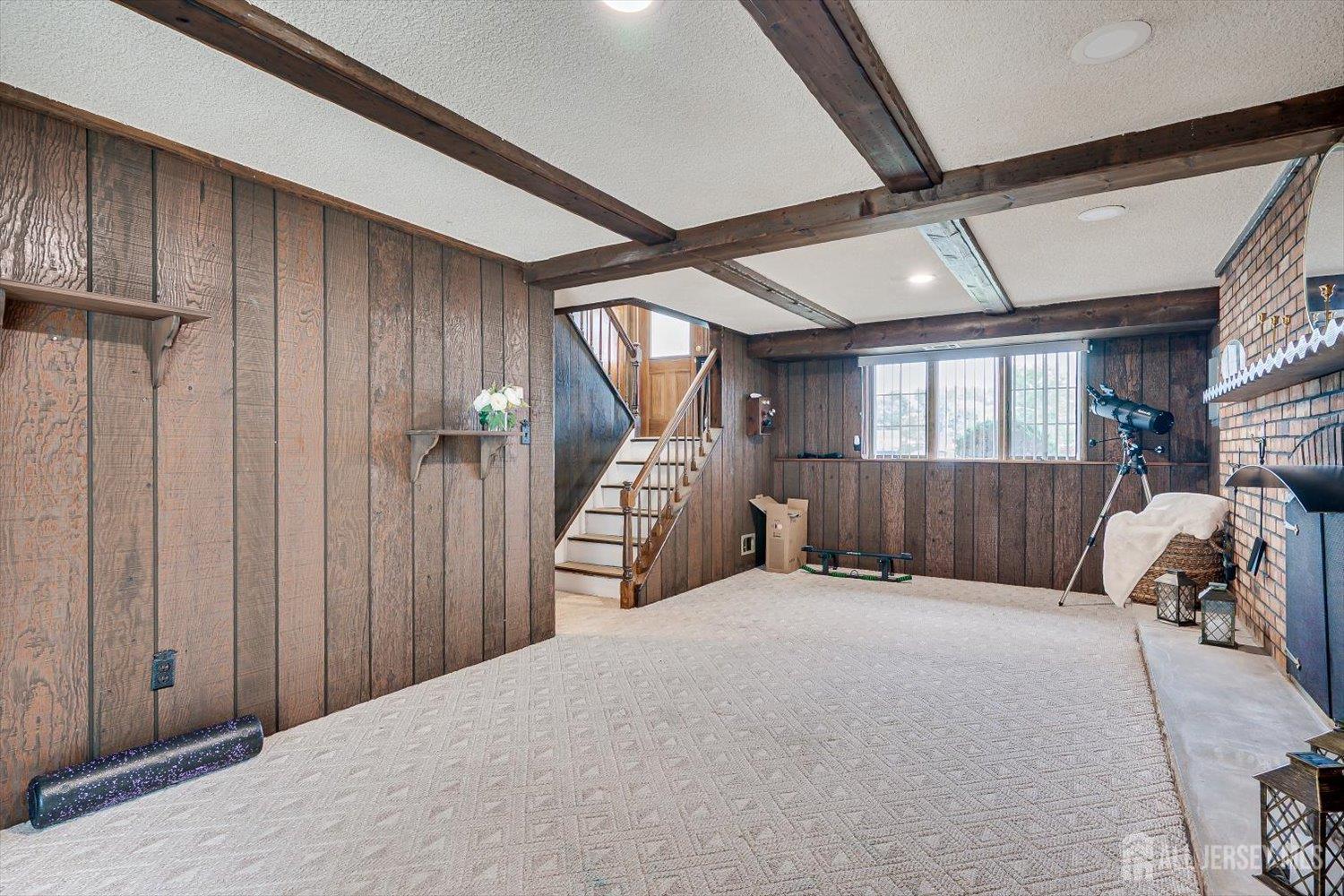 40 Winding Road Iselin, NJ 08830 - Photo 16 of 34