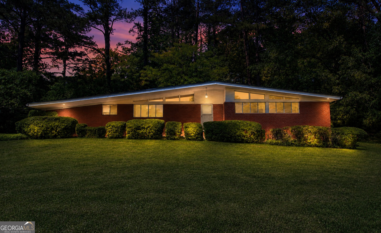 132 Robin Hood Road Northeast Rome, GA 30161 - Photo 2 of 39