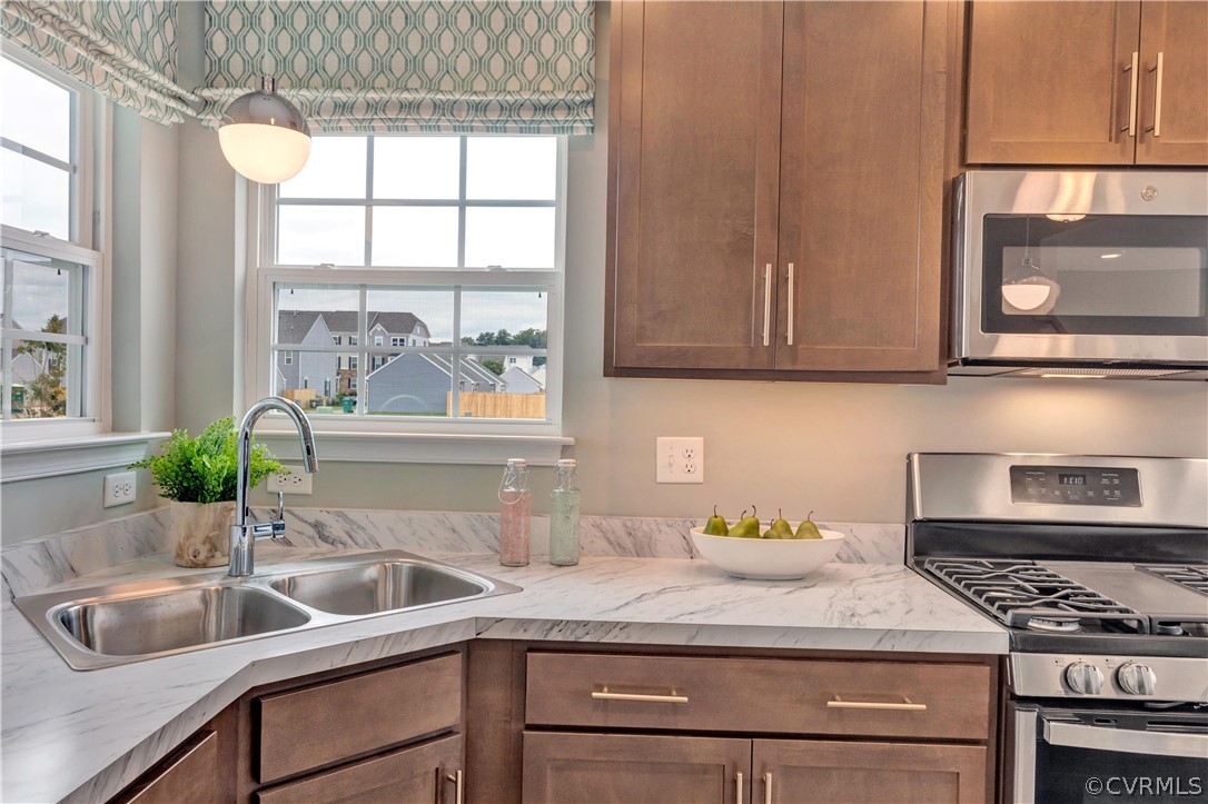 7821 Old Guild Road North Chesterfield, VA 23237 - Photo 9 of 40 Gallery Image 9