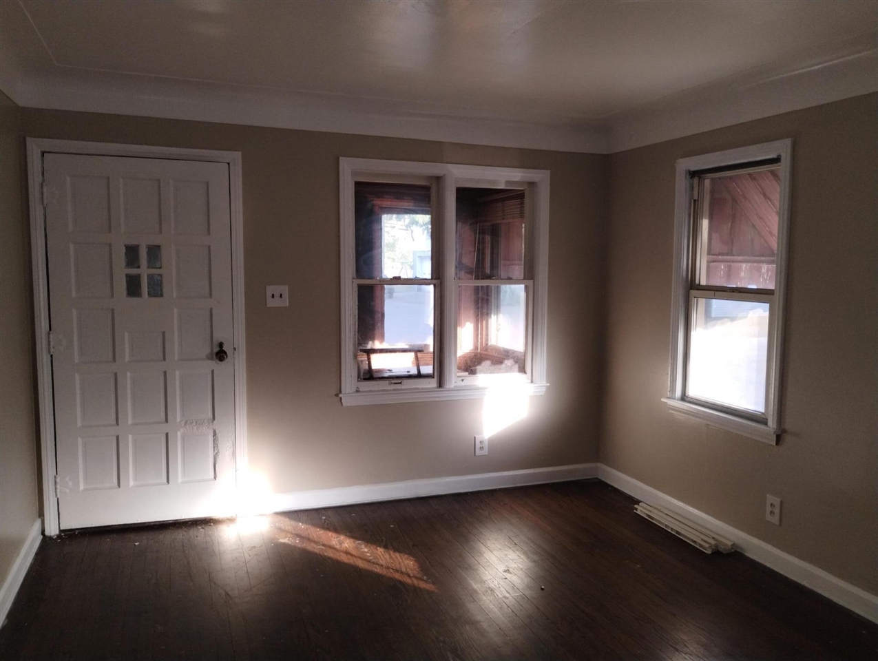 216 Goodell Street River Rouge, MI 48218 - Photo 2 of 8