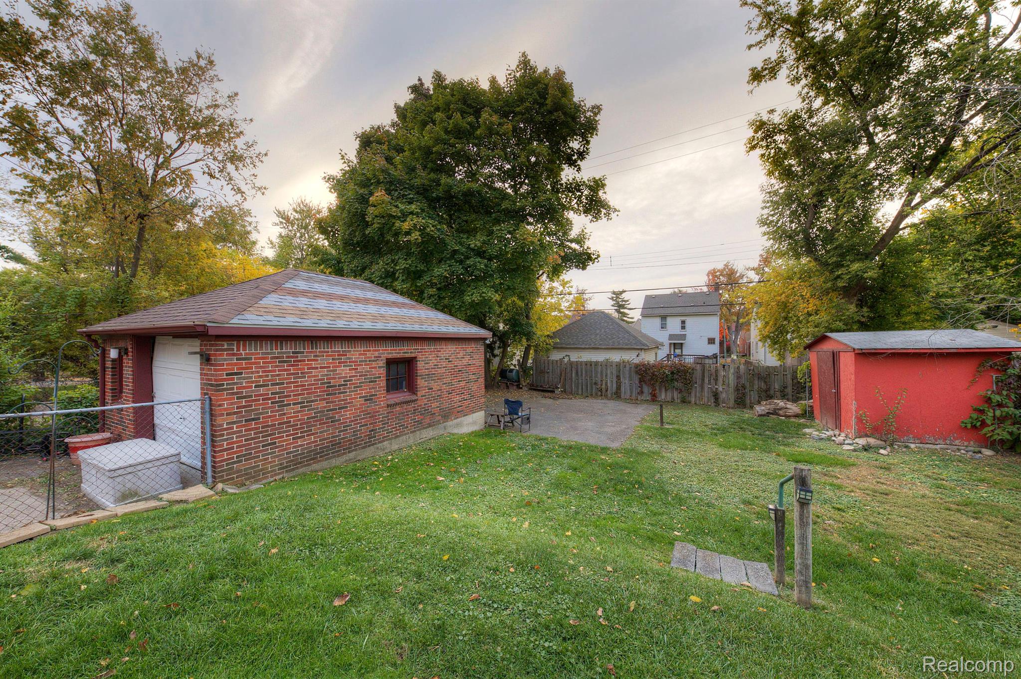 167 Mohawk Road Pontiac, MI 48341 - Photo 57 of 63 Gallery Image 57