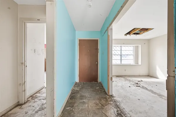 $289,995 | 9606 Pagewood Lane, Houston, TX 77063