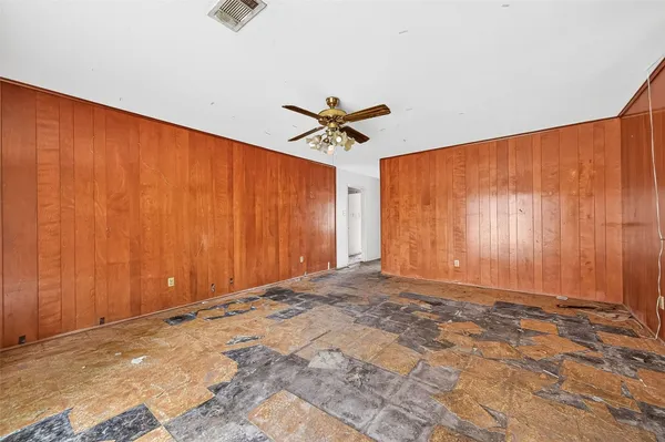 $289,995 | 9606 Pagewood Lane, Houston, TX 77063