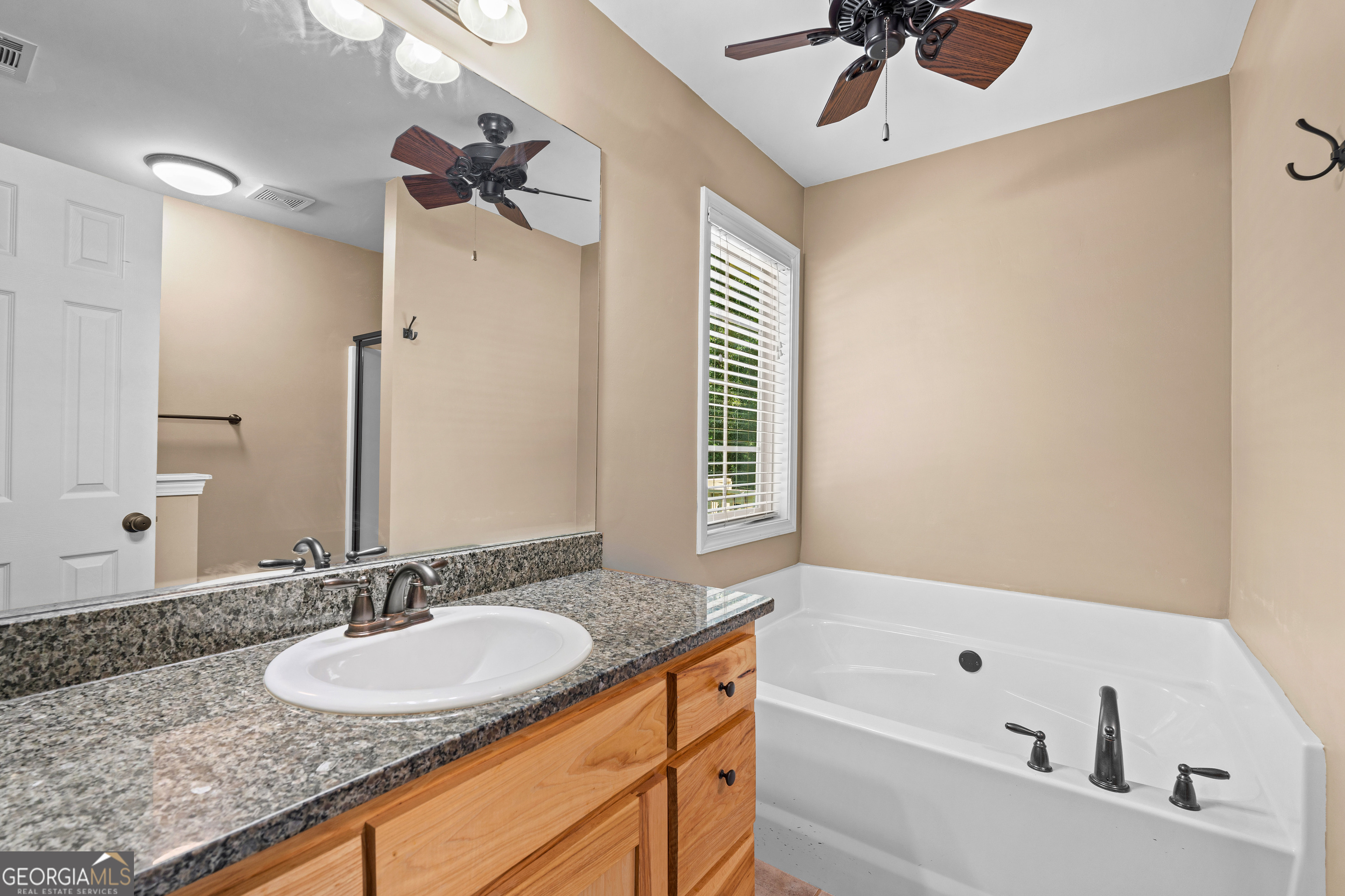 1220 Destiny Court Locust Grove, GA 30248 - Photo 18 of 45