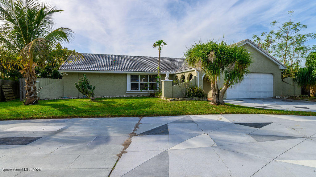 1327 Cherry Hills Road Northeast Palm Bay, FL 32905 - Photo 2 of 22 NZ7_2030