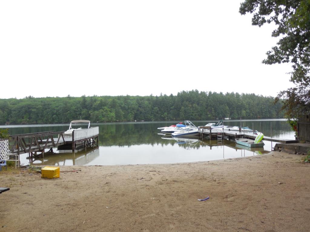 16 Collettes Grove Road Derry, NH 03038 - Photo 11 of 11