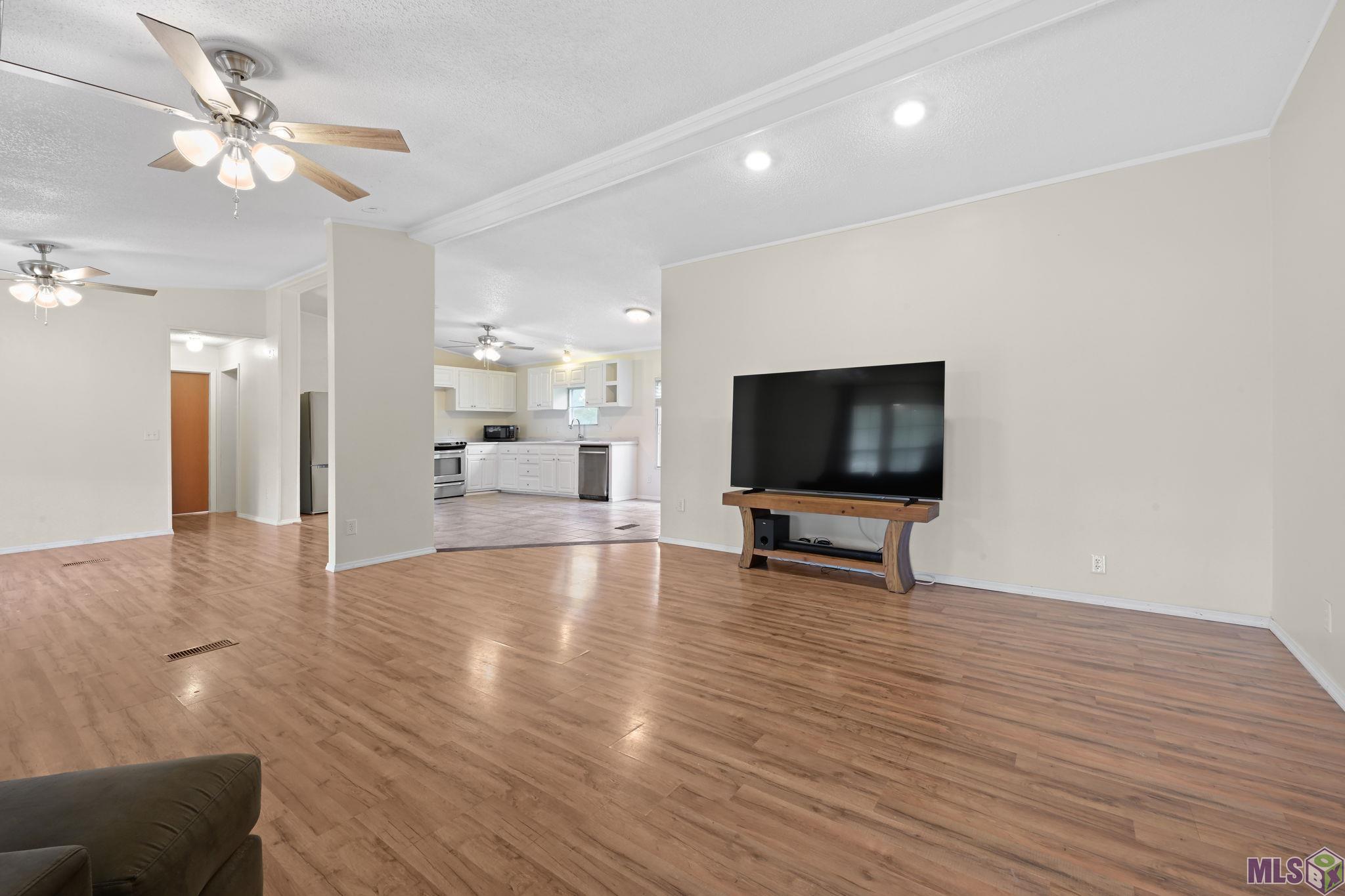 35428 McDaniel Road Geismar, LA 70734 - Photo 3 of 11
