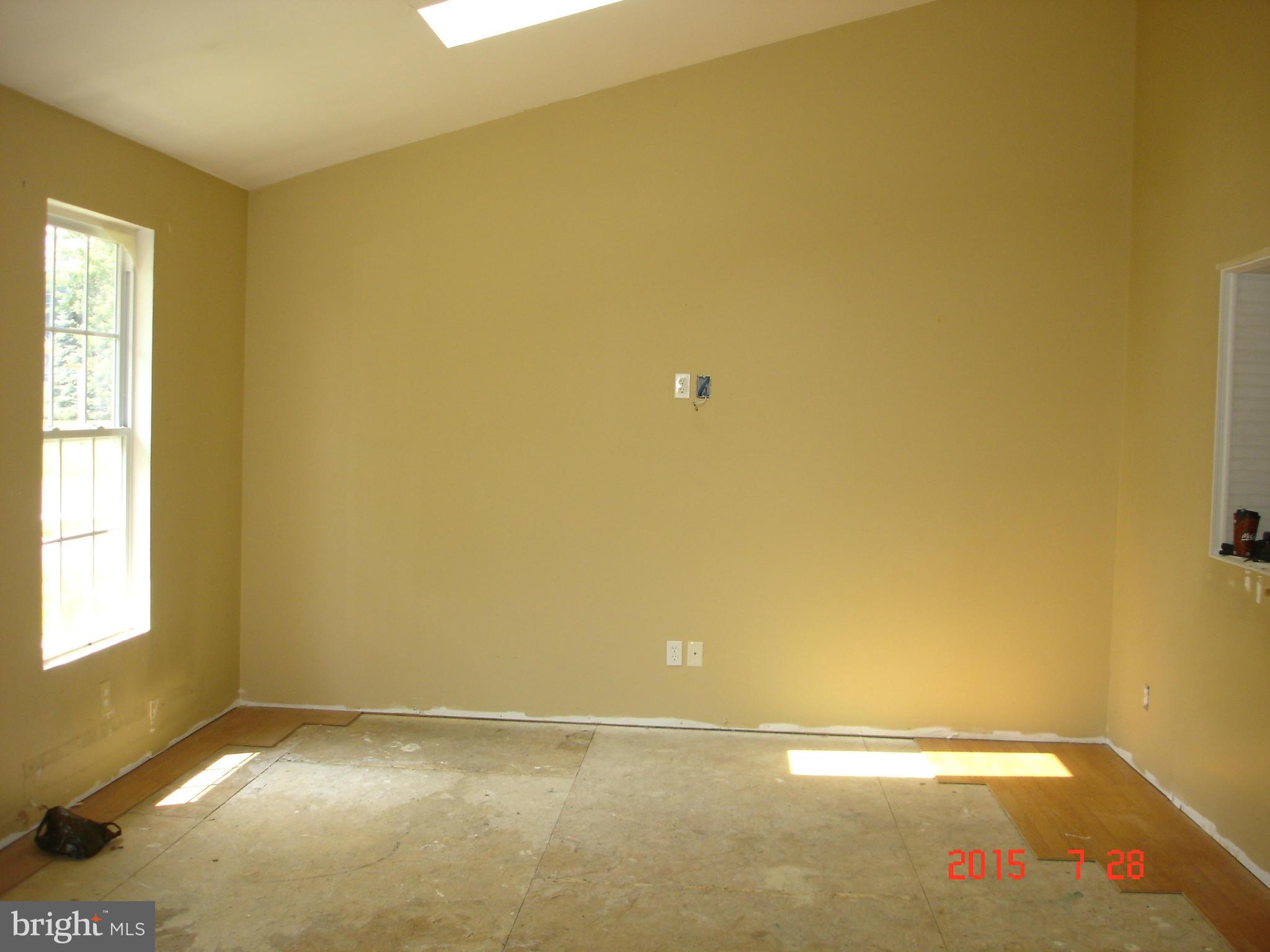 635 Deaver Road Elkton, MD 21921 - Photo 2 of 9 Family Room