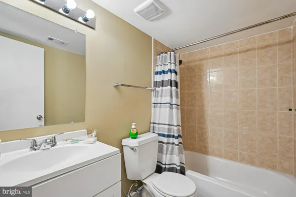 $179,000 | 796 Quince Orchard Boulevard, Unit 201, Gaithersburg, MD 20878