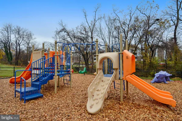 $179,000 | 796 Quince Orchard Boulevard, Unit 201, Gaithersburg, MD 20878