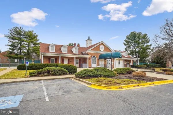 $179,000 | 796 Quince Orchard Boulevard, Unit 201, Gaithersburg, MD 20878