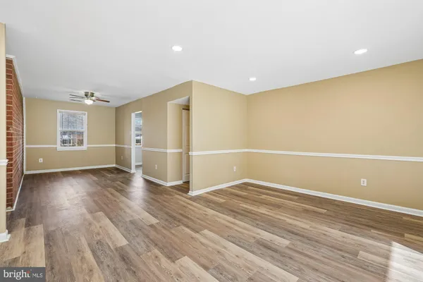 $179,000 | 796 Quince Orchard Boulevard, Unit 201, Gaithersburg, MD 20878