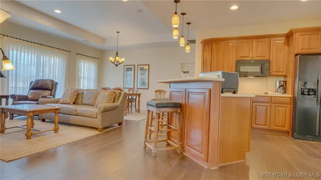 $4,250 | Bldg E-18 Bldg E-18 Via, Unit E18, Sunrise Beach, MO 65079