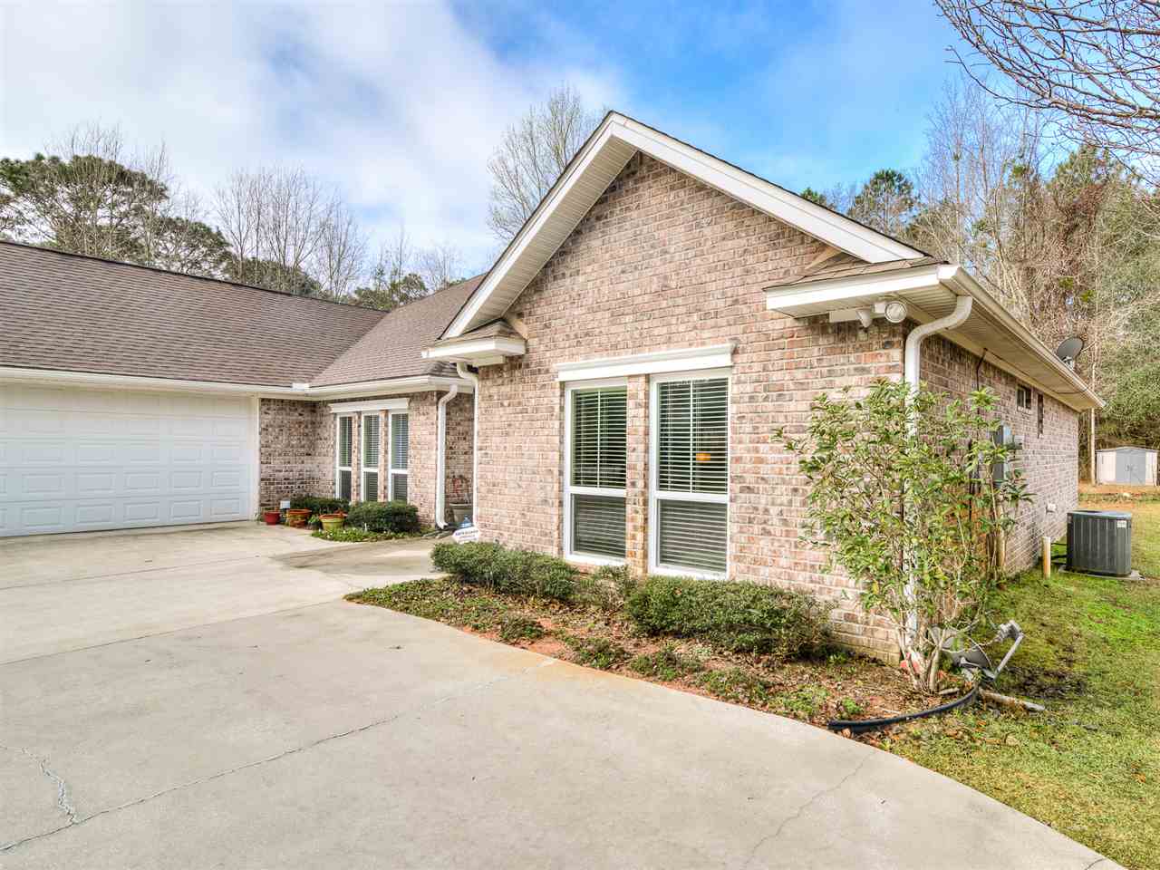 9011 Clarke Ridge Road Foley, AL 36535 - Photo 7 of 39