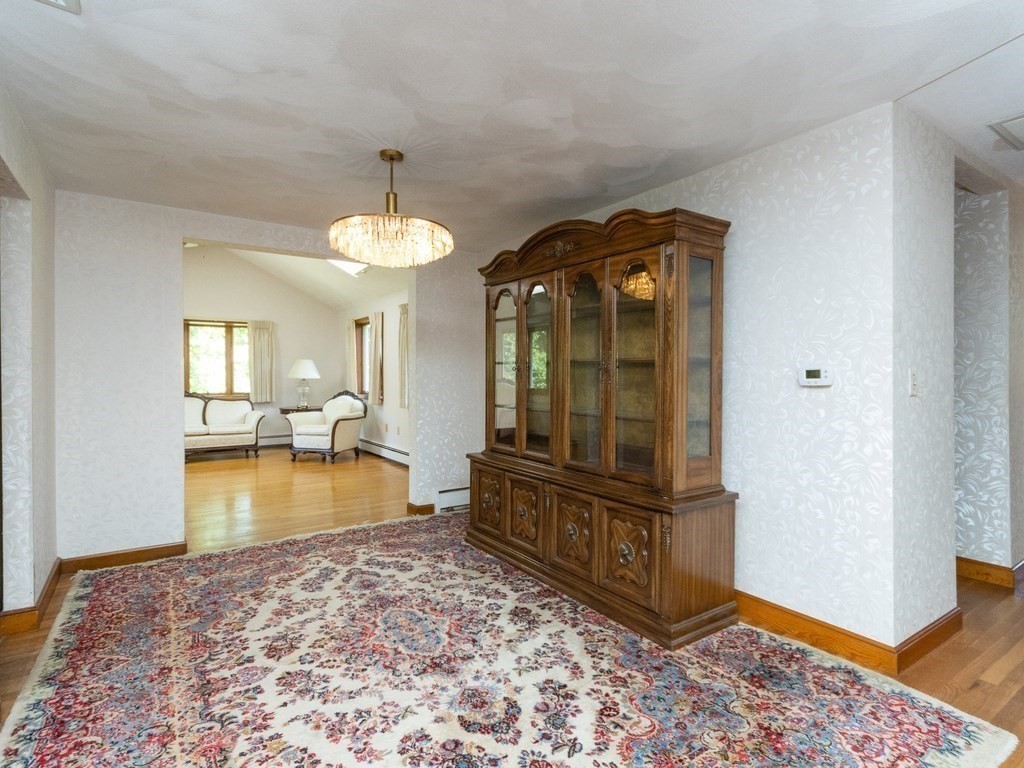15 Harrow Road Norwood, MA 02062 - Photo 9 of 35 Gallery Image 9