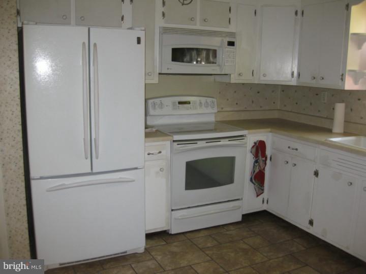 1319 State Road Phoenixville, PA 19460 - Photo 6 of 15 Gallery Image 6