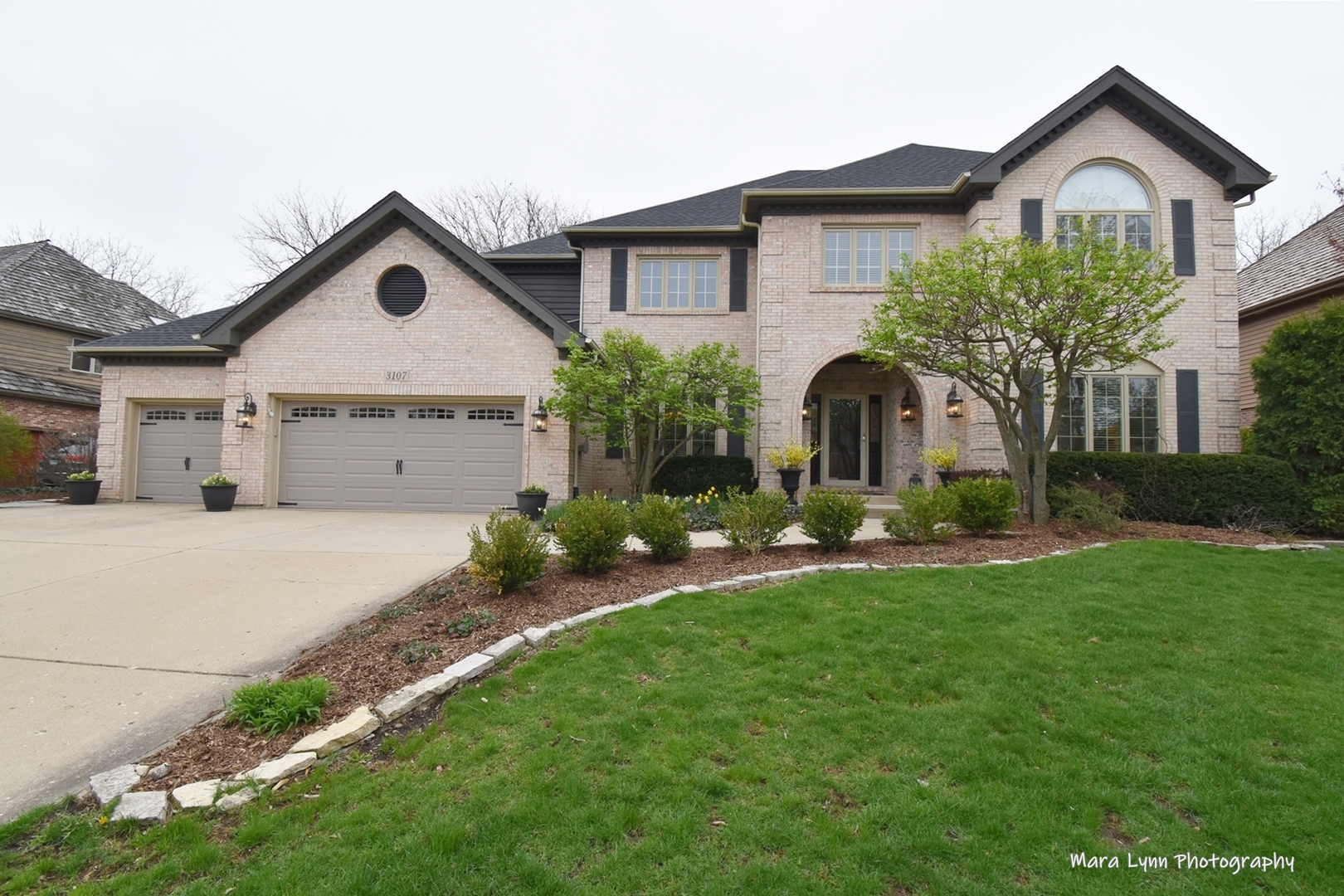 3107 Turnberry Road St. Charles, IL 60174 - Photo 1 of 55 Gallery Image 1