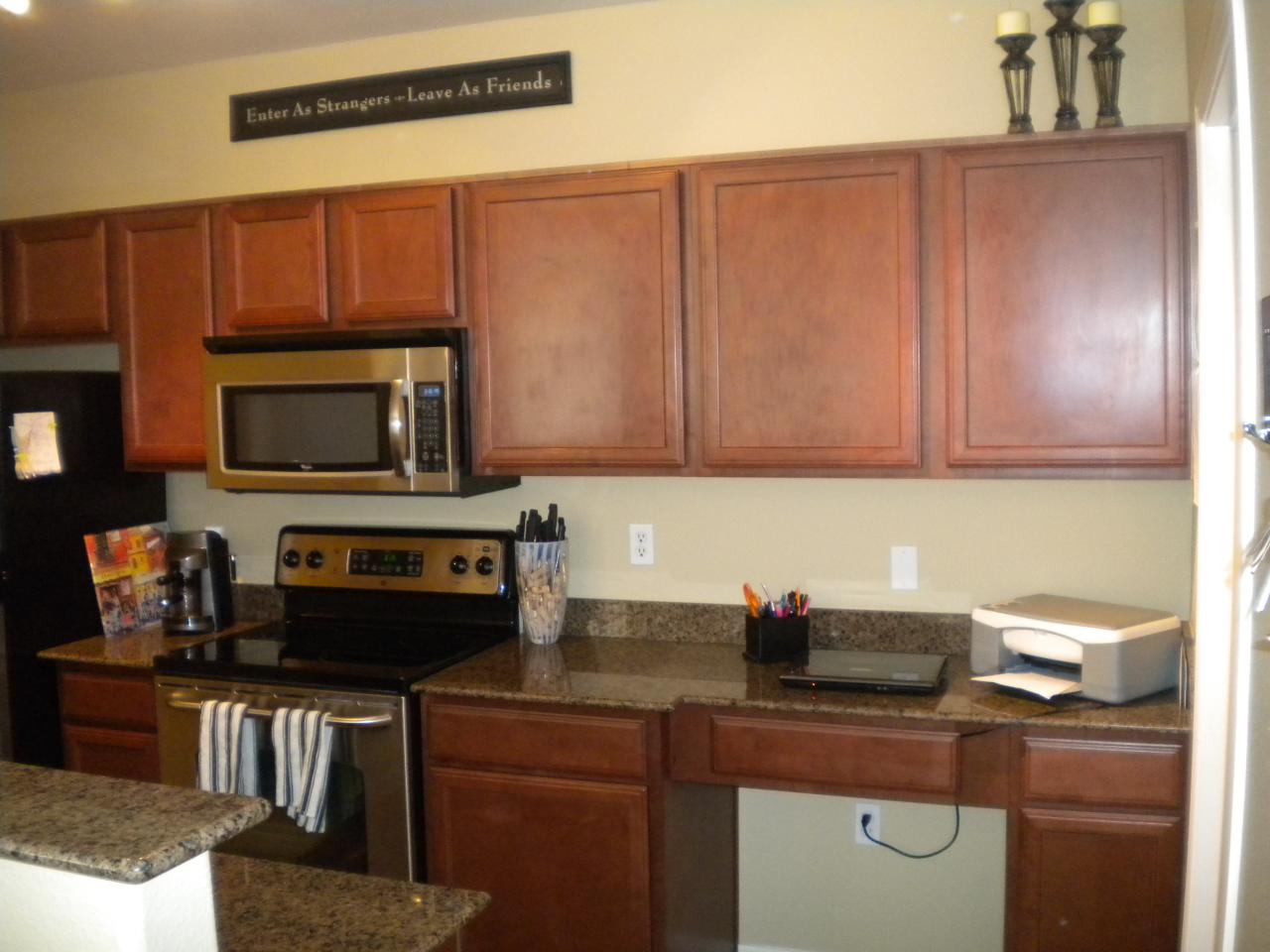 2134 East Broadway Road, Unit 1004 Tempe, AZ 85282 - Photo 4 of 8 Kitchen