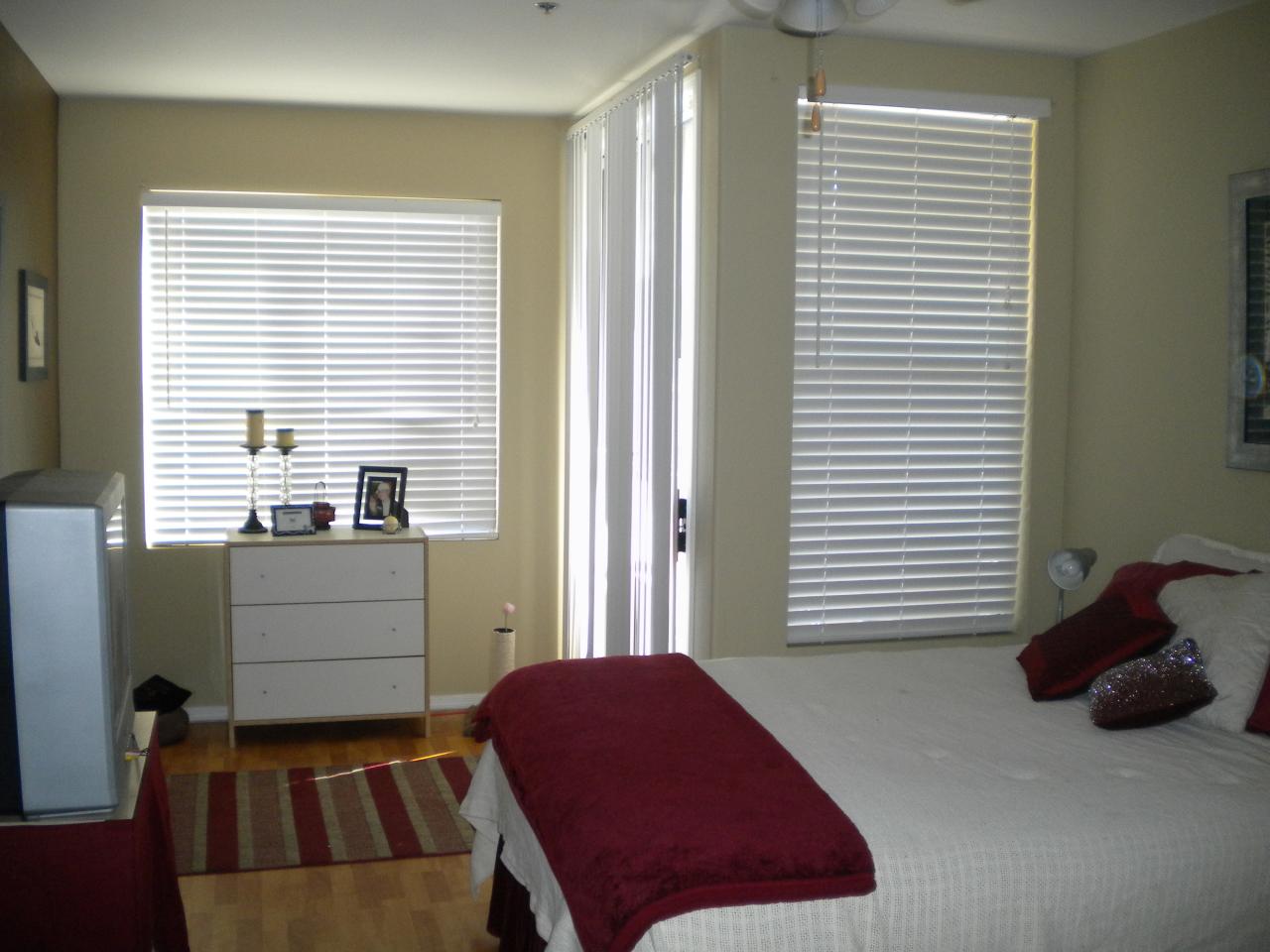 2134 East Broadway Road, Unit 1004 Tempe, AZ 85282 - Photo 5 of 8 Master Bedroom