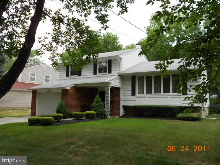 5 Rabbit Run Road Cherry Hill, NJ 08003 - Photo 2 of 13 Gallery Image 2