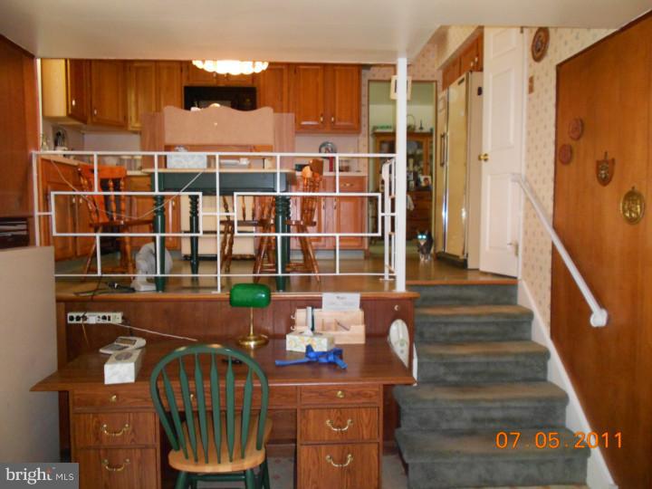 5 Rabbit Run Road Cherry Hill, NJ 08003 - Photo 9 of 13 Gallery Image 9