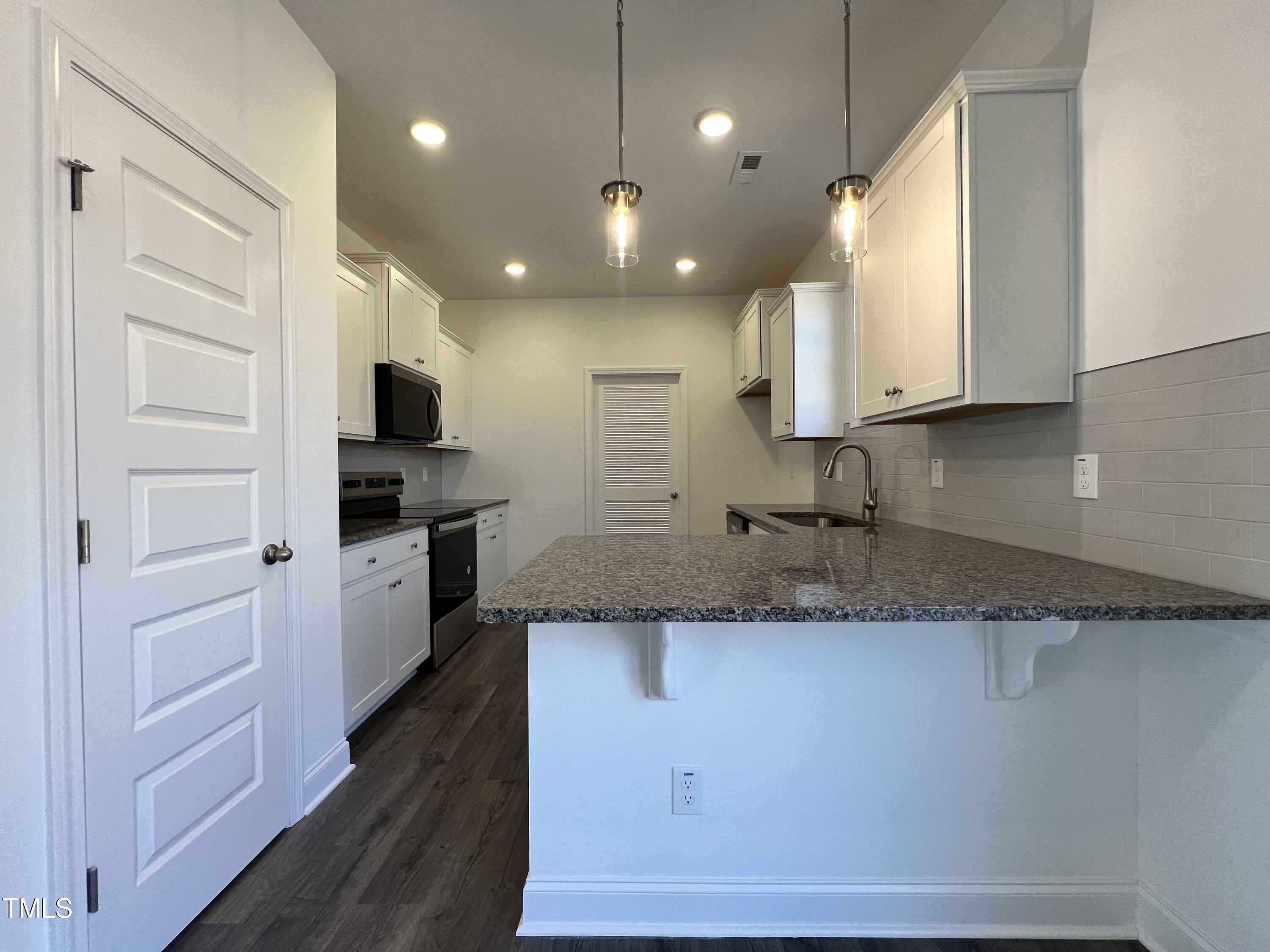 376 Longbow Drive Middlesex, NC 27557 - Photo 3 of 15 Move In Ready!