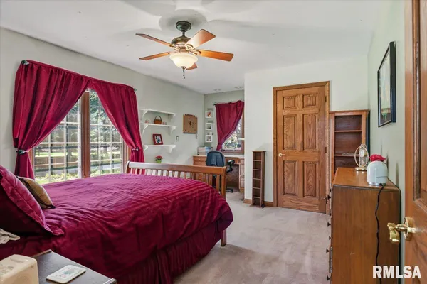 $675,000 | 2223 Cardinal Drive, Springfield, IL 62704