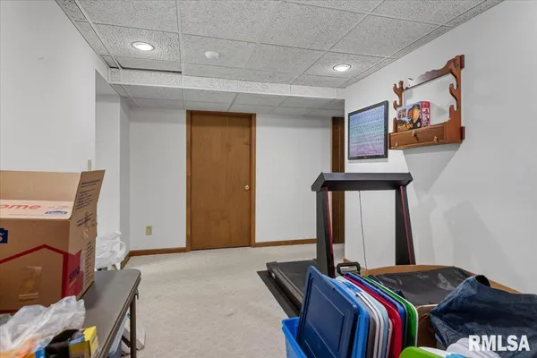 $675,000 | 2223 Cardinal Drive, Springfield, IL 62704