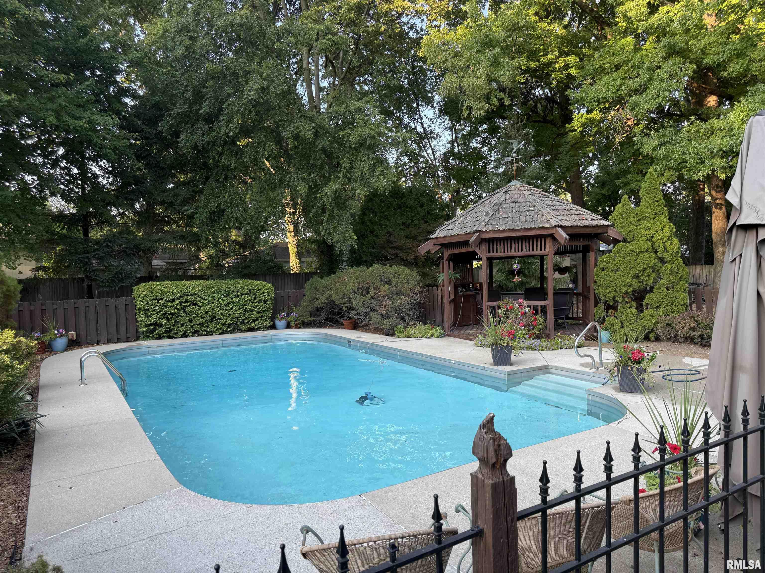 2223 Cardinal Drive Springfield, IL 62704 - Photo 70 of 92