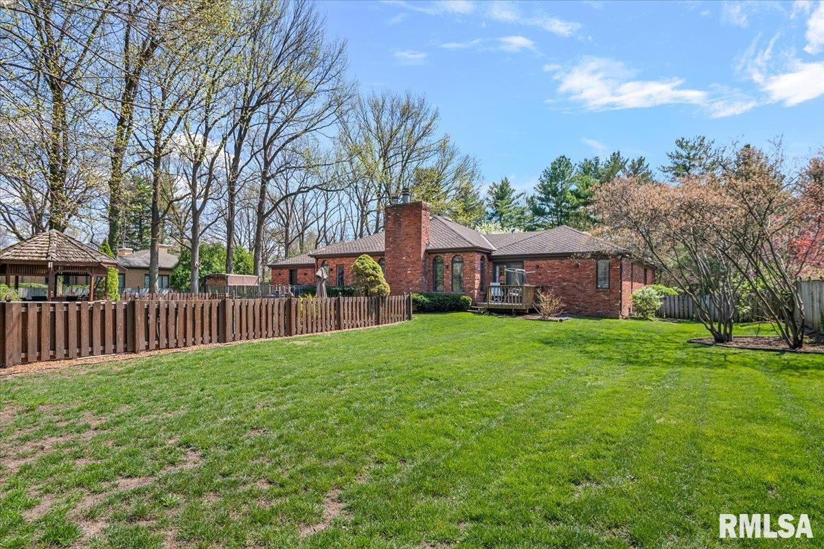 2223 Cardinal Drive Springfield, IL 62704 - Photo 76 of 92