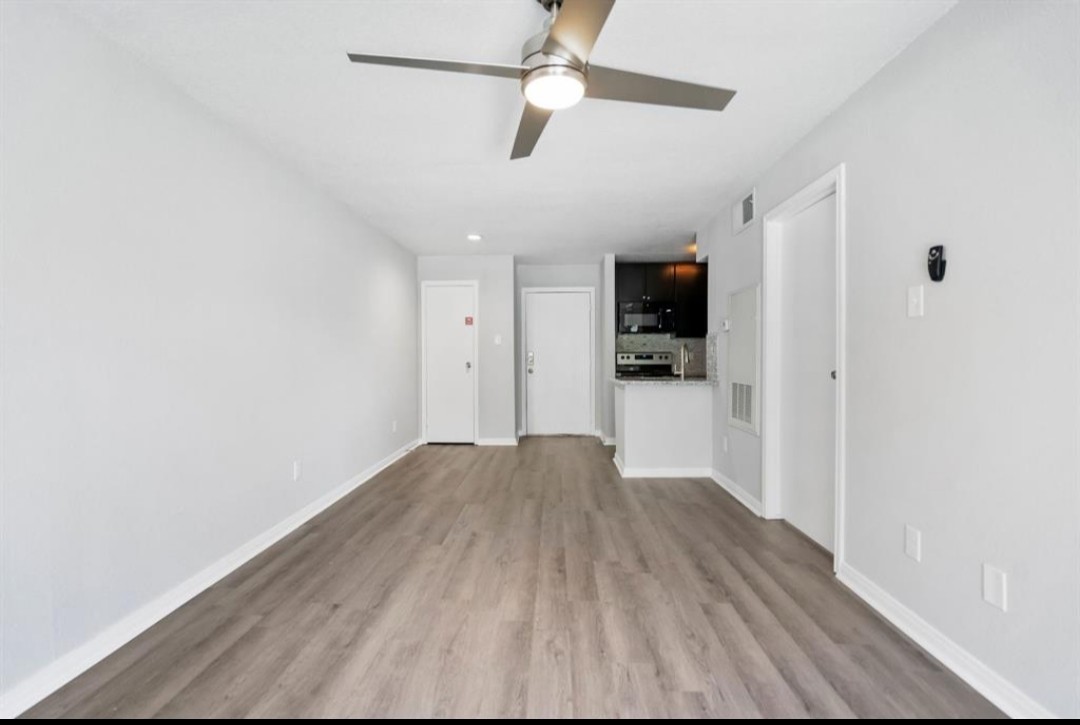 13151 Walden Road, Unit 106 Montgomery, TX 77356 - Photo 4 of 8