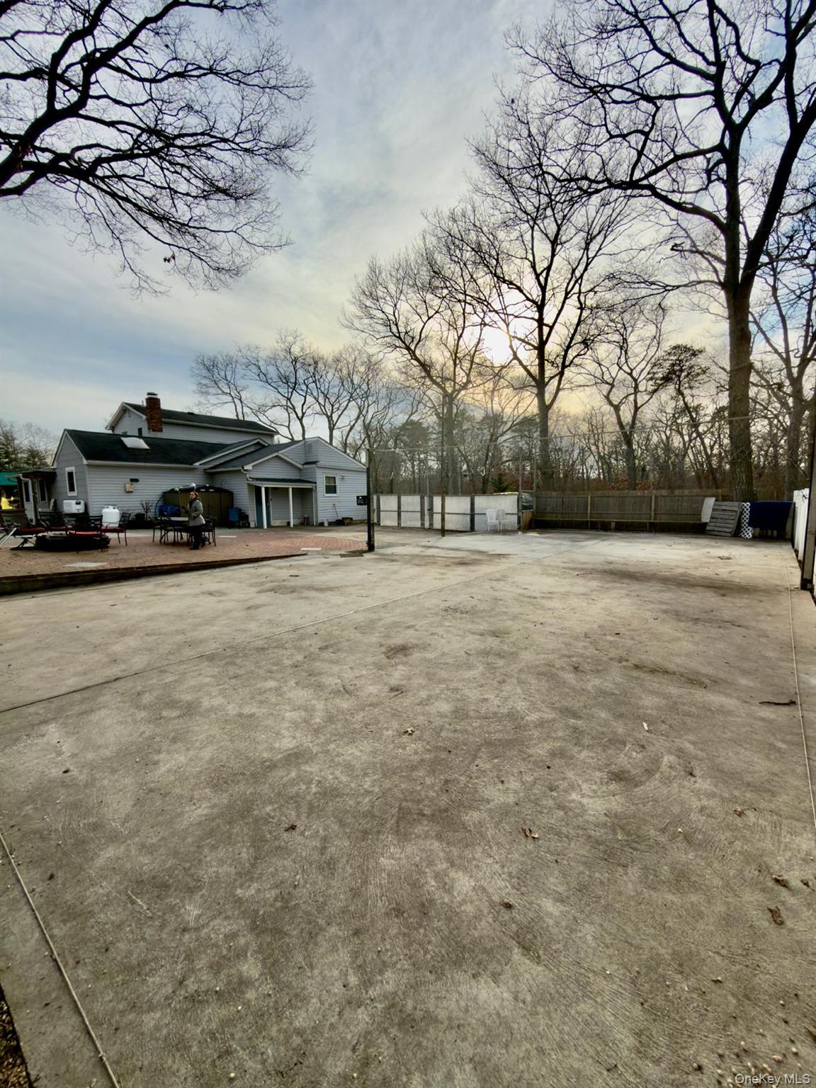 314 River Road Shirley, NY 11967 - Photo 28 of 41