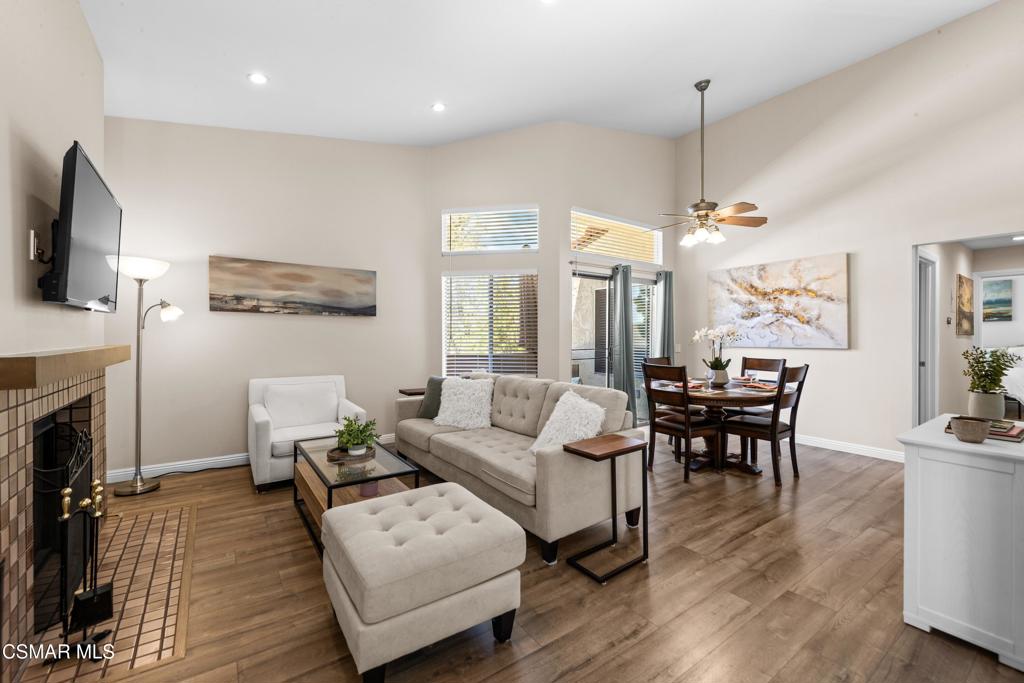 1736 Sinaloa Road, Unit 427 Simi Valley, CA 93065 - Photo 5 of 63