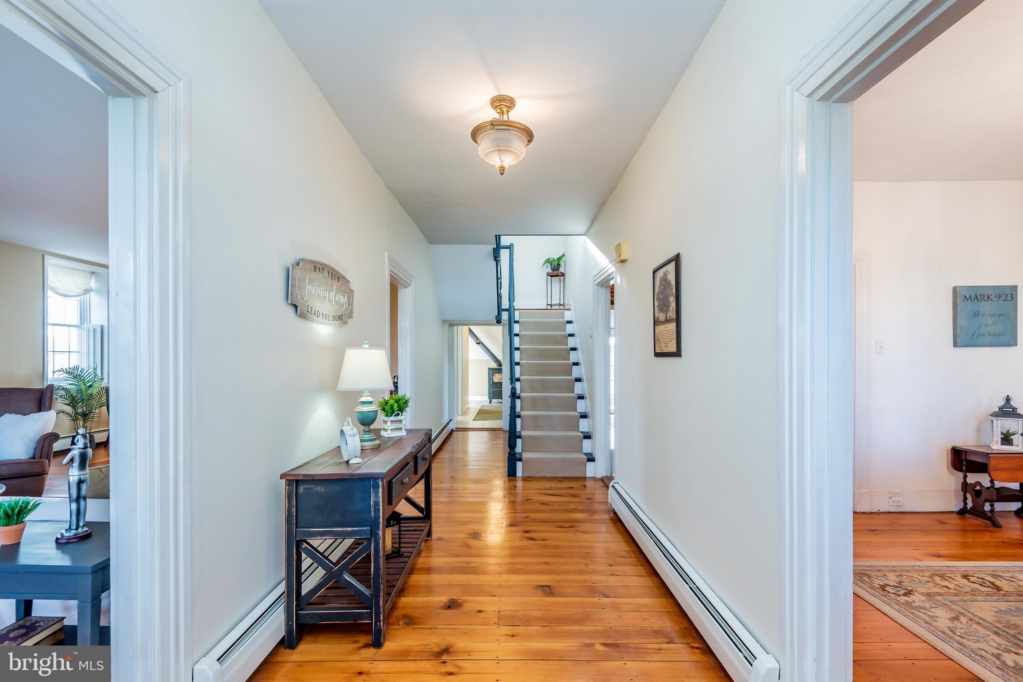 676 Lindsey Road Boiling Springs, PA 17007 - Photo 4 of 41 Grand foyer with access to living and dining