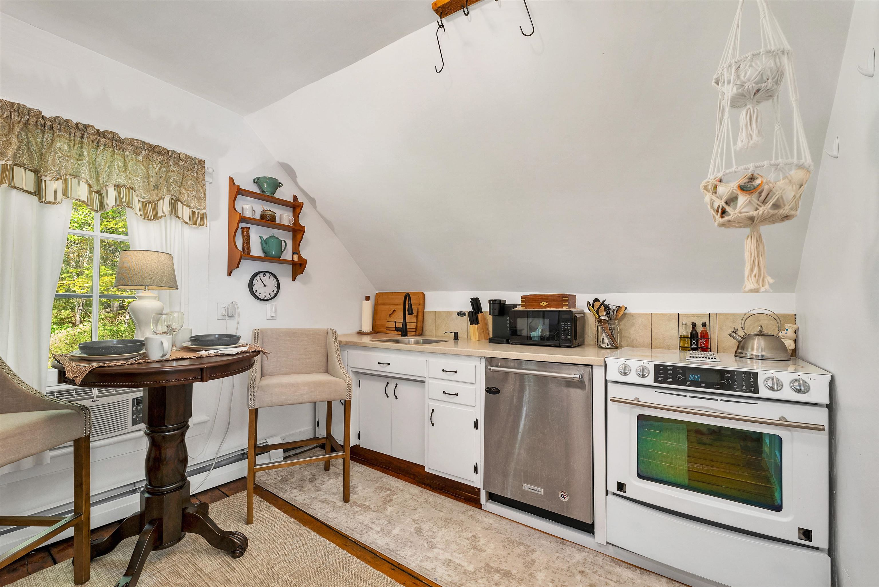 97 Mill Road Rumney, NH 03266 - Photo 15 of 33