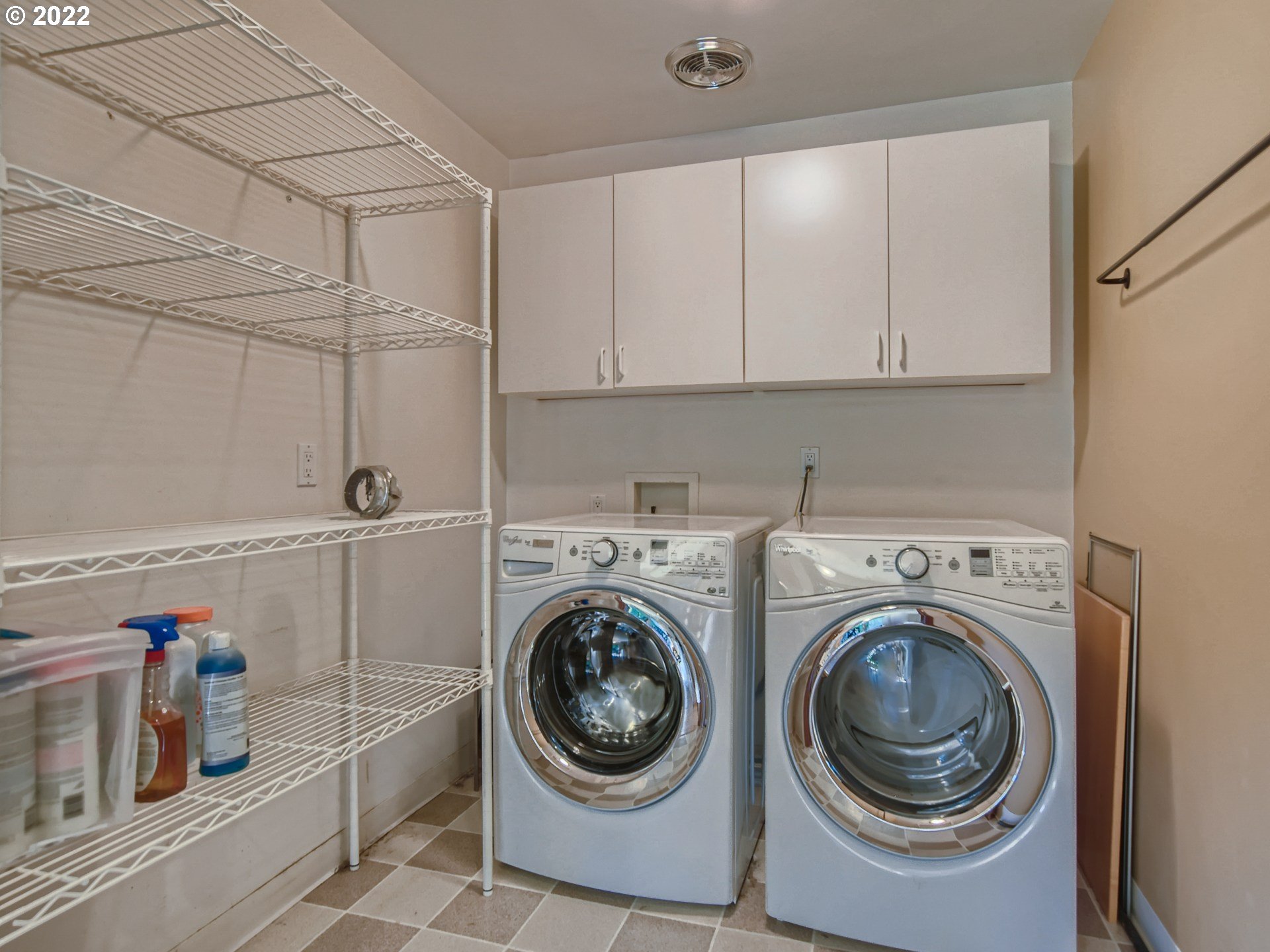 10920 Southeast Clay Street Portland, OR 97216 - Photo 24 of 30