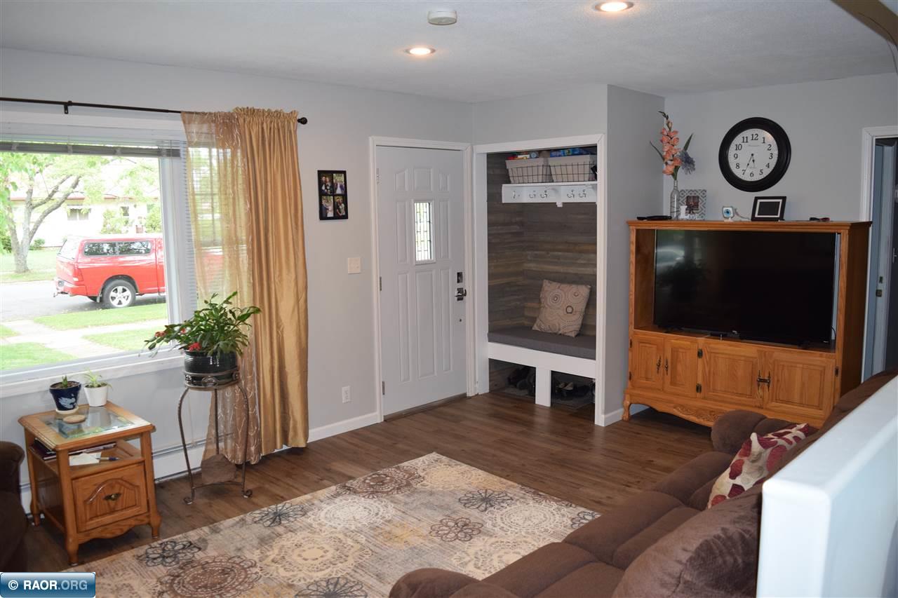 3519 East 2nd Avenue Hibbing, MN 55746 - Photo 5 of 16