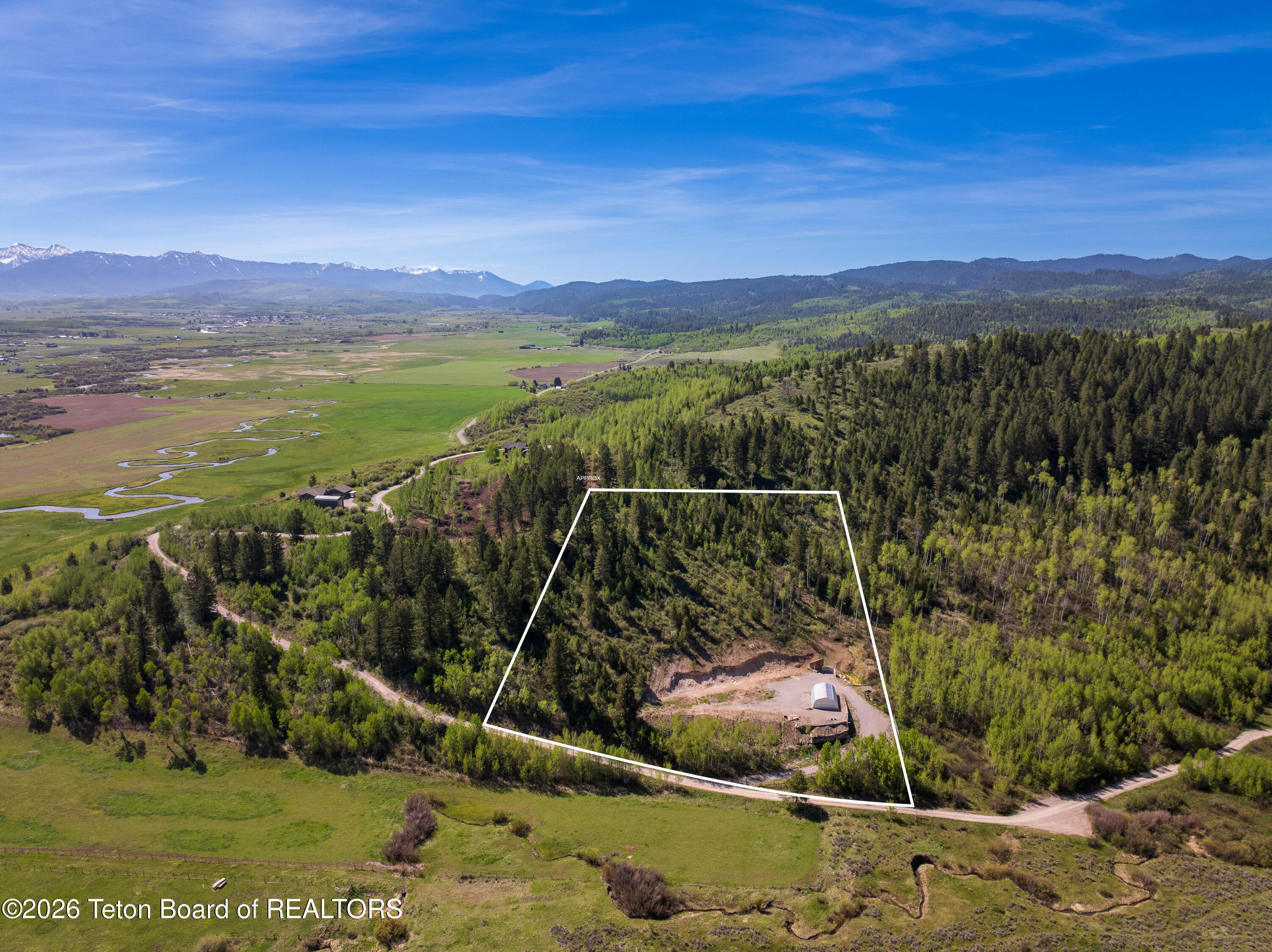 407 Freedom Rdg Road Thayne, WY 83127 - Photo 11 of 17 Freedom Ridge_0128_D LINES