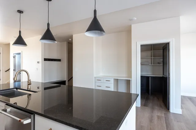 $599,900 | 385 Satori Trail, Kimberly, WI 54136