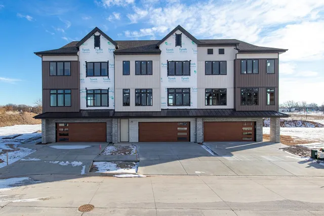 $599,900 | 385 Satori Trail, Kimberly, WI 54136